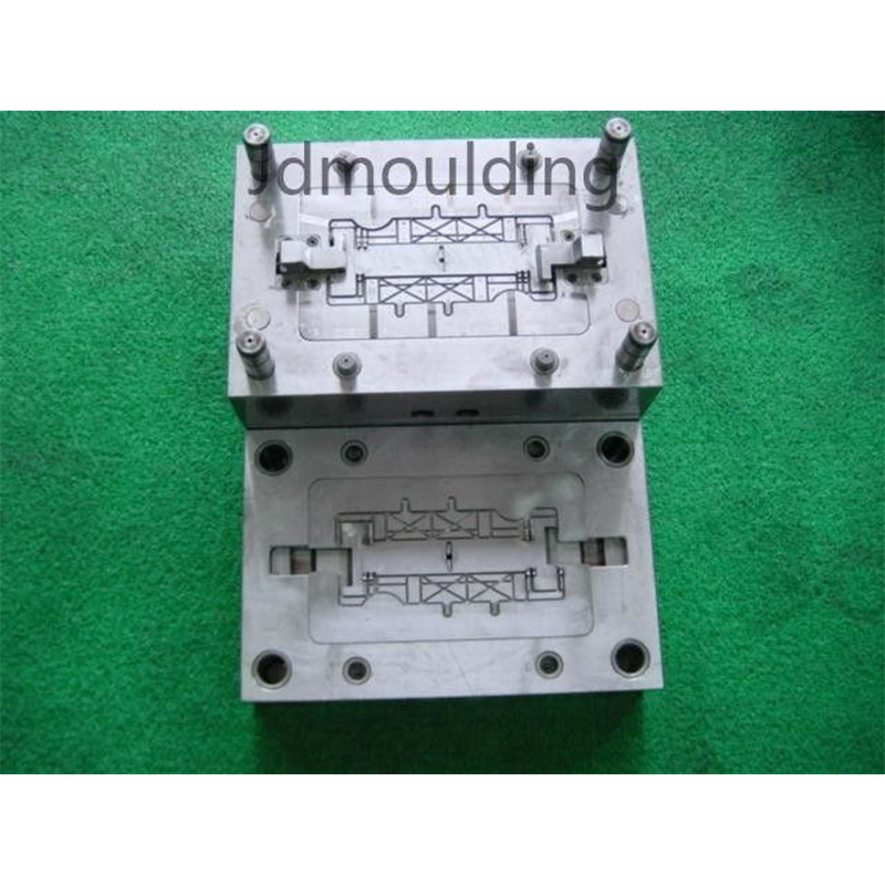 Hot Runner NAK80 Custom Plastic Injection Molding LP 2 Texturing